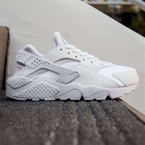 nike huarache türkis weiß damen|Nike Huarache shoes.